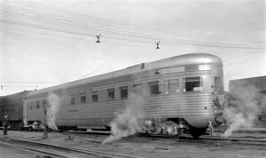 6: A 1930s PULLMAN CLUB CAR FLOOR STANDING ASH RECEIVER