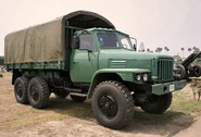 A 1980s DONGFENG EQ425 6X6 Armytruck.jpg (187 KB) A 1980s DONGFENG EQ425 6X6 Armytruck