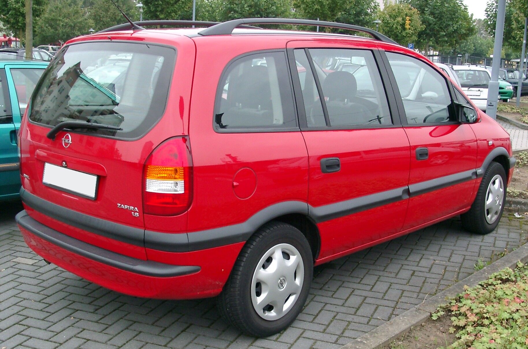 Opel Zafira | Tractor & Construction Plant Wiki Fandom