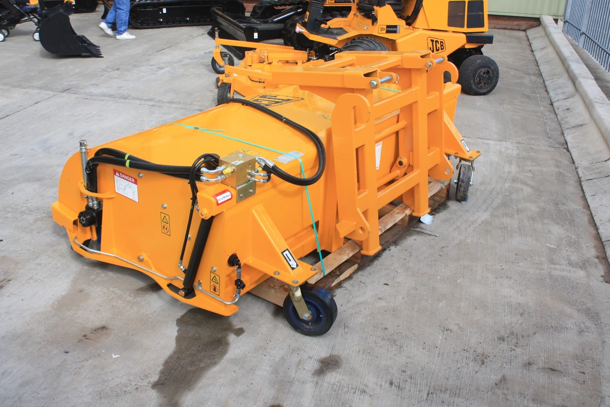 SweeperBrush Tractor & Construction Plant Wiki Fandom