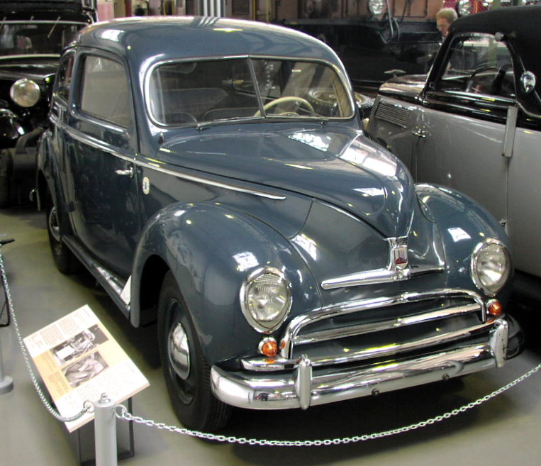 昭和レトロ　旧バンダイ　FORD TAUNUS 17M　フォード・タウヌス Yahoo!オークション -「フォード・タウヌス」の落札相場・落札価格