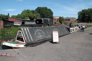 The steam powered canal boat President