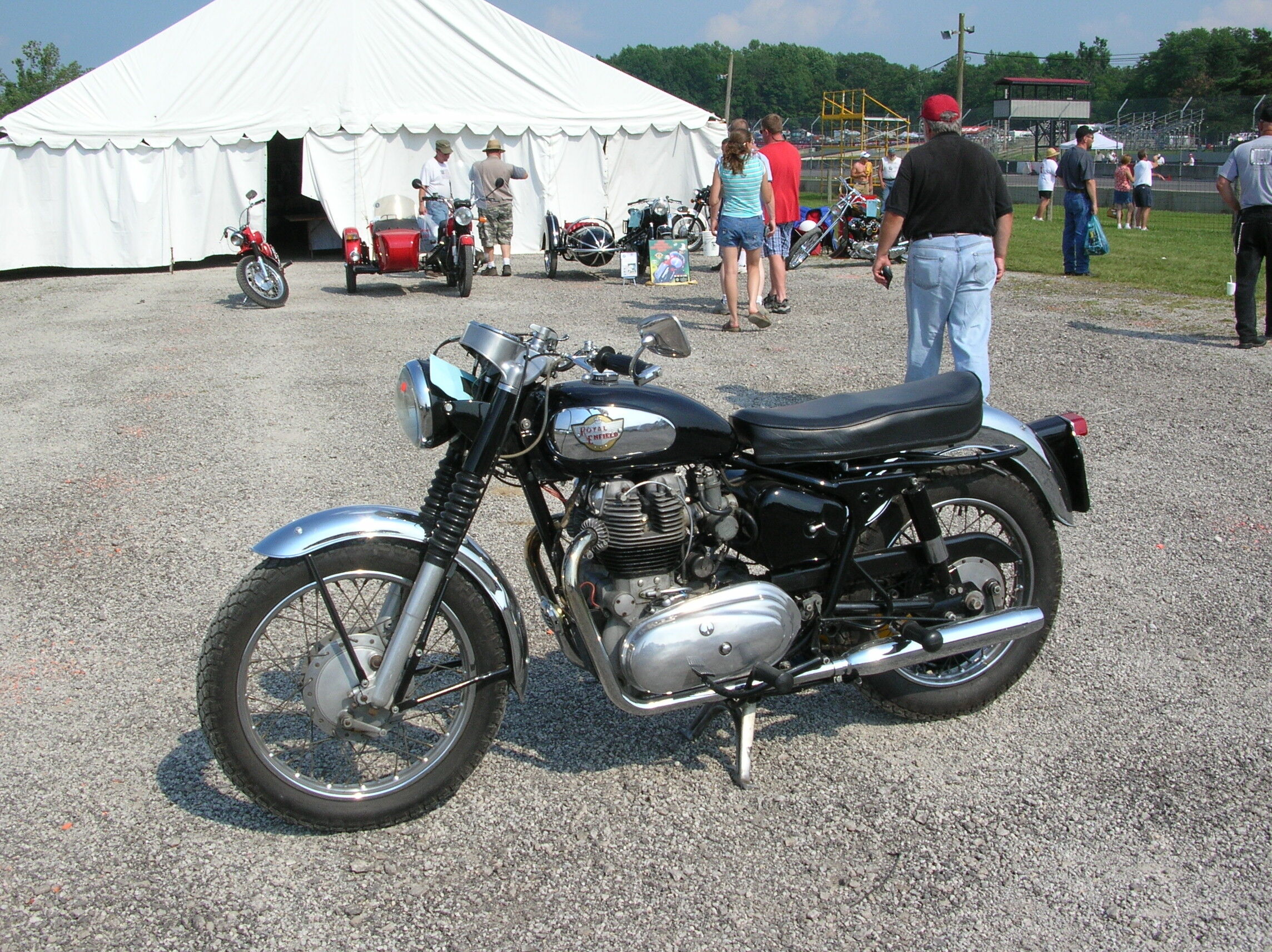 Royal Enfield WD/RE - Wikipedia