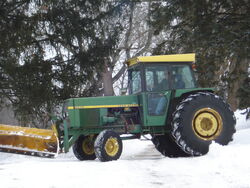 John Deere 4030 by Chamberlain
