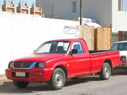 2003 l200