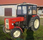 Ursus C-360 vineyard