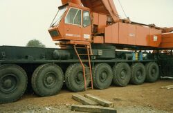 Gottwald mobile crane base (close up) - SCAN0112