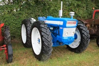 County 654 - sn 18041 at Fred Knight WD 2011 - IMG 5361.jpg (2.16 MB) Restored County 654 - Super-4