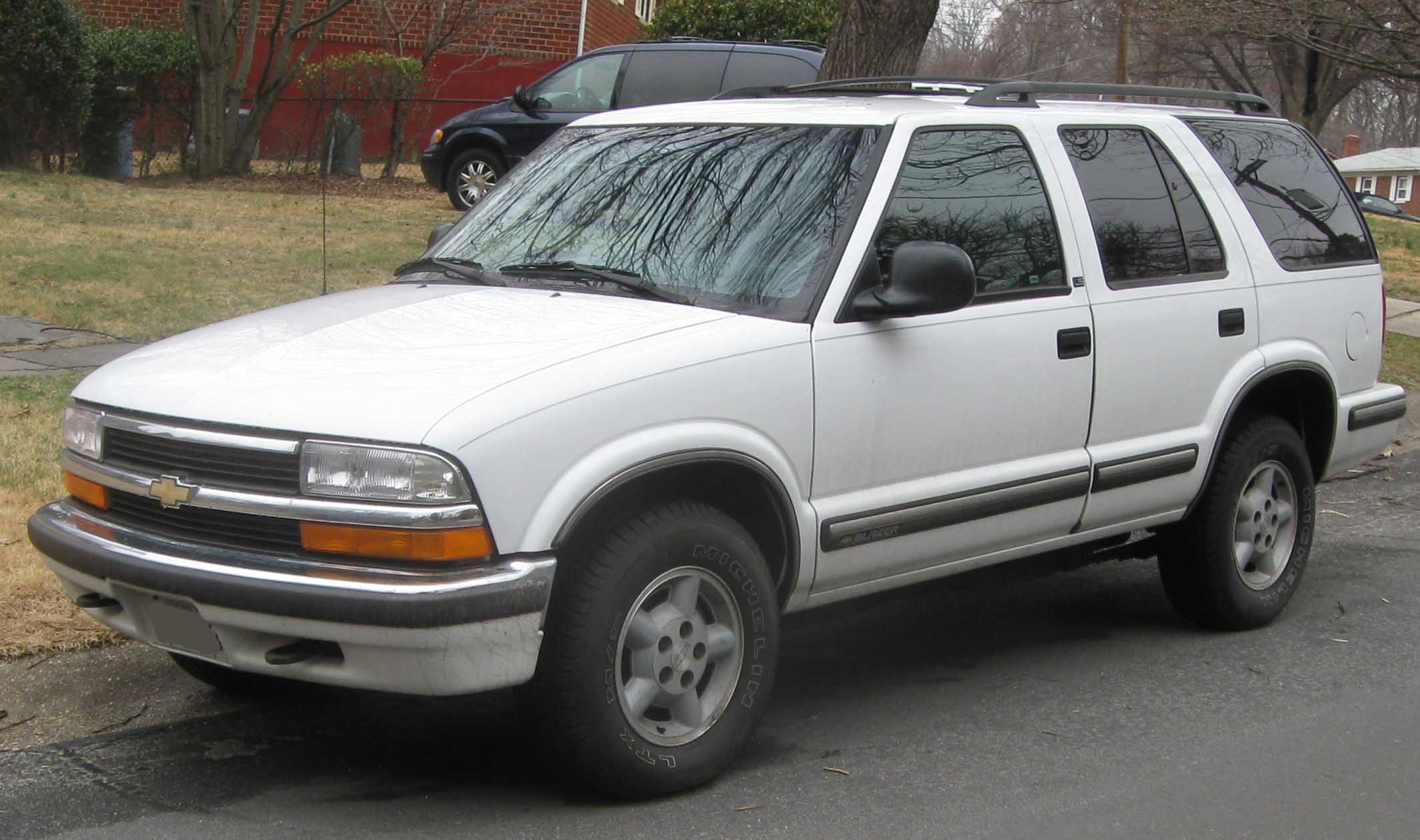 2004 chevy blazer 4 door