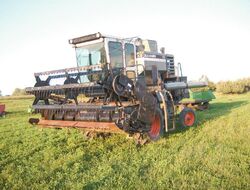 Gleaner K2.jpg