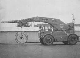 1969 TAYLOR JUMBO 4WD Crane Diesel.jpg (6 KB) A 1960s Taylor-Jumbo 3T Mobilecrane Diesel