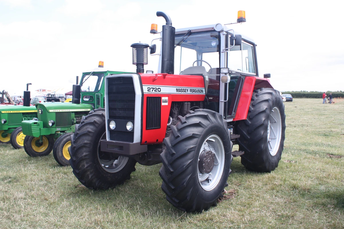 Massey Ferguson 2720 | Tractor & Construction Plant Wiki