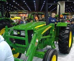 JD 5055 D - 2009.jpg