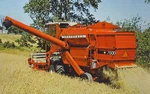Cockshutt 7600 combine