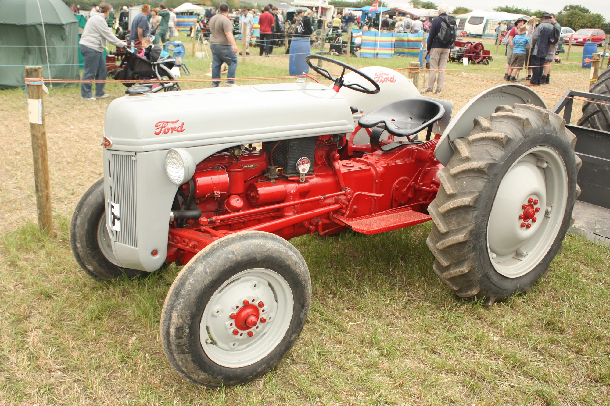 Ford 8n Tractor Construction Plant Wiki Fandom Ford 8n Tractor Construction Plant Wiki Fandom