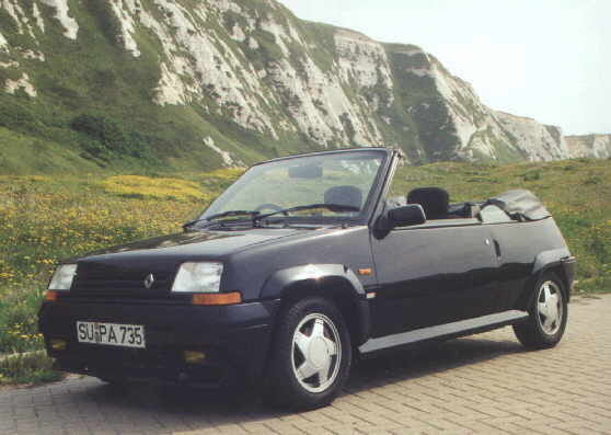 File:Renault Scénic II Phase I 1.6 16V Heck.JPG - Wikimedia Commons