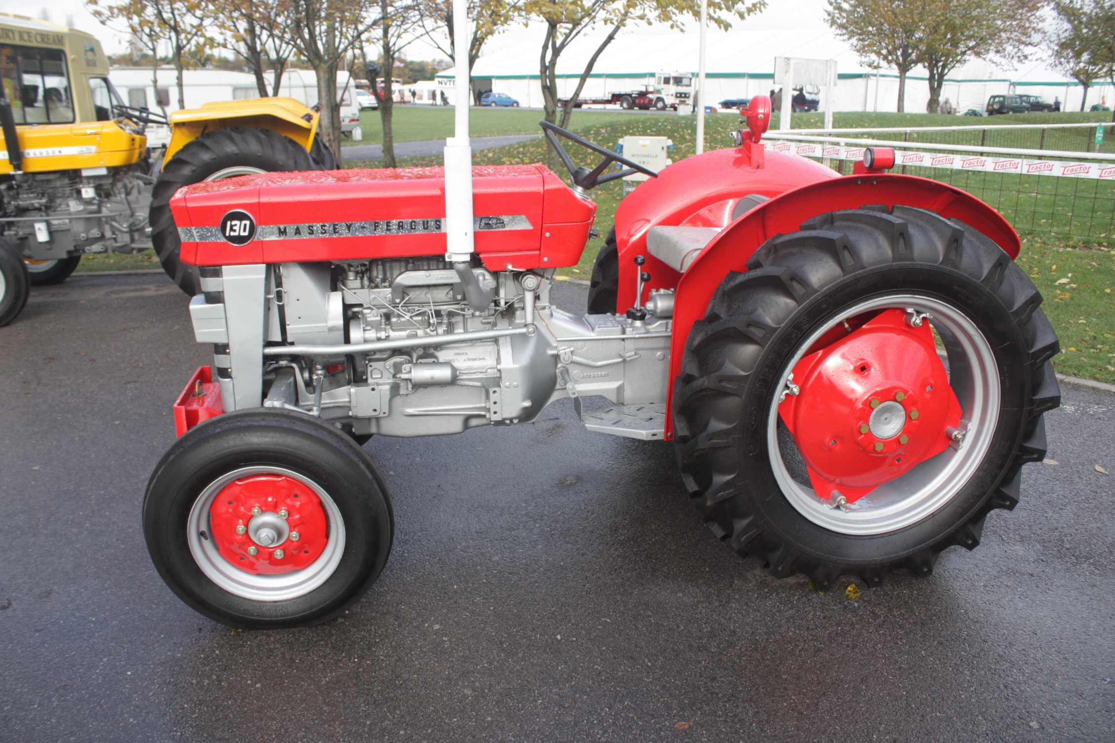 Massey Ferguson 100 Series Tractor Construction Plant Wiki Fandom