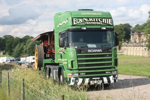 Scania 124L at Duncombe Park