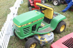 John deere 2025 stx38 lawn mower