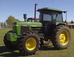 John Deere 3550 | Tractor & Construction Plant Wiki | Fandom