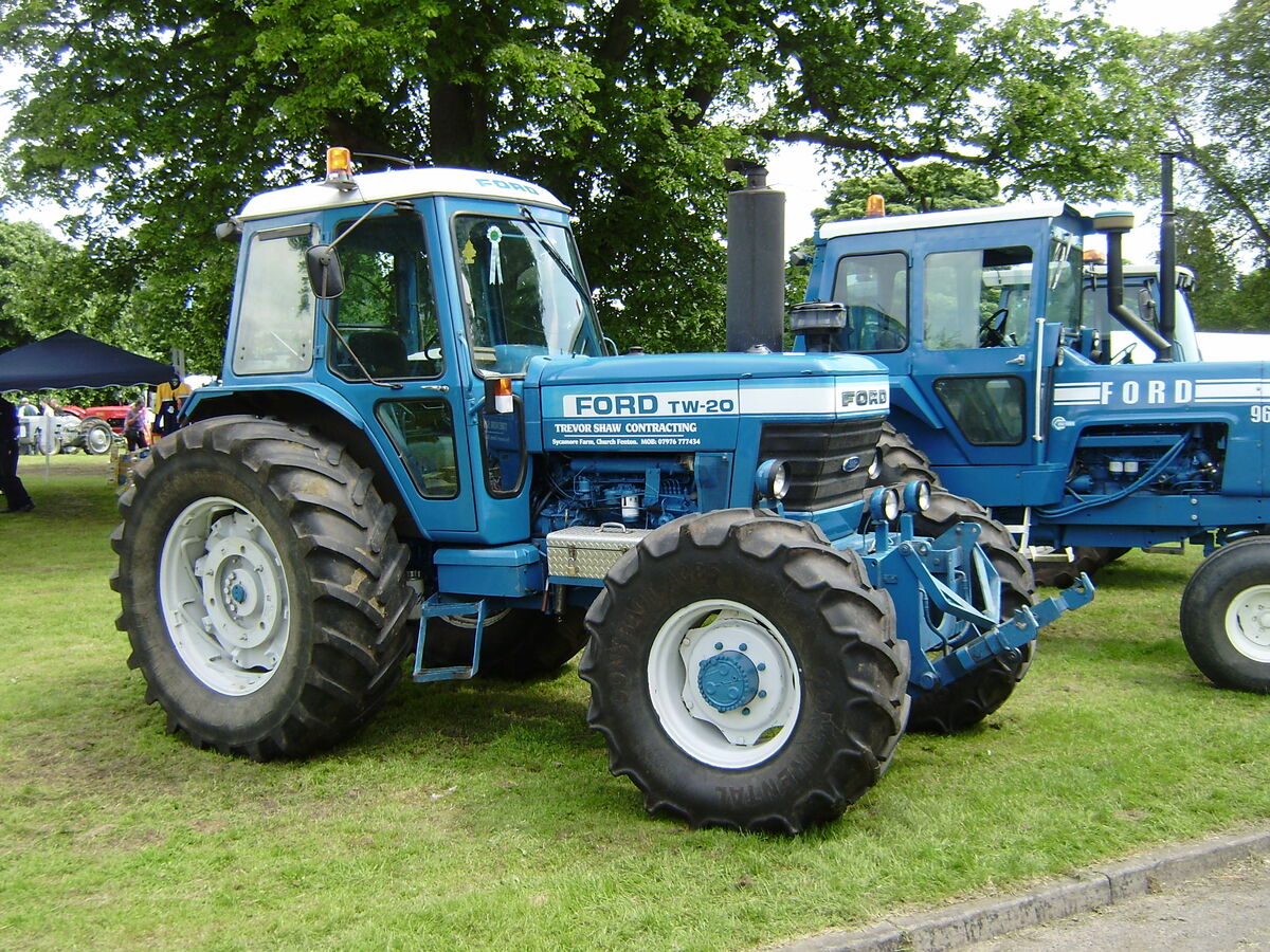 Какие бывают трактора фото Category:Ford TW-20 Tractor & Construction Plant Wiki Fandom