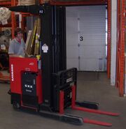 Reach truck