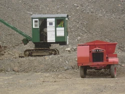 Muir-Hill dumper