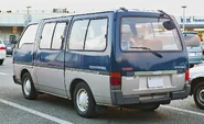 1993–1995 Isuzu Fargo LS van