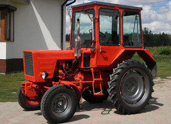 Traktor t-25 vladimirec 2