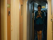 Hye-yeong walking through the aisle