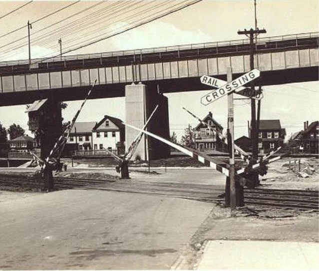 Four Quadrant Gates Trains And Wiki Fandom