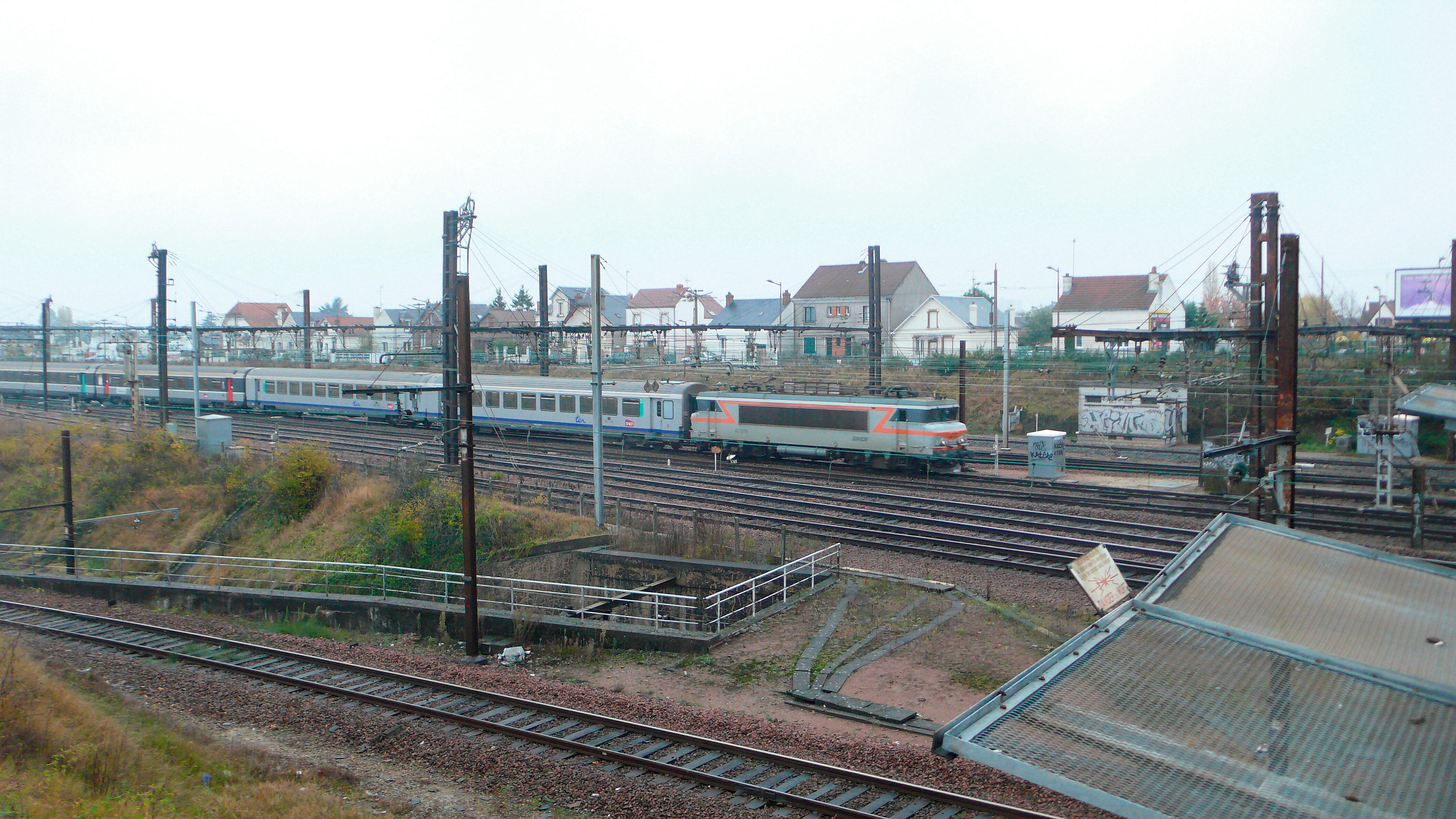 Sa-2008bb7200beton+corailvenantdeParisauxAubrais.jpg