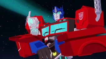 optimus prime transformers cyberverse