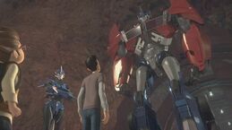 Transformers Prime - Episode 1 - Darkness Rising. Part 1 - video