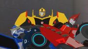 Robots in Disguise Episode 5 Autobots Don't Agree Again