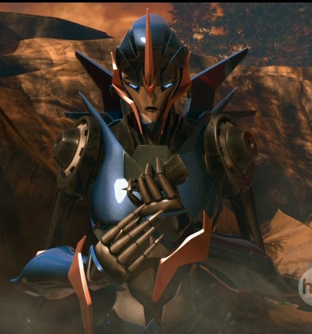 Transformers Prime: Beast Hunters - Meet Arcee