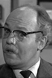 Remembering Stan Jones, Today, the Hall of Fame remembers Stan Jones  (Class of 1991), who passed away #otd in 2010. Jones is most remembered for  his run starring as for Chicago