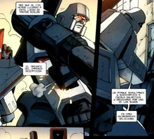 Megatron anuncia una traición en el enemigo