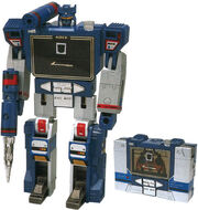 G1Soundwave toy