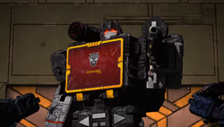 Soundblaster catches Bumblebee stealing his energon