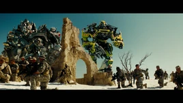 Rotf-autobots-film-egypt-1