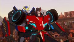 Trust Exercises Strongarm catches Sideswipe