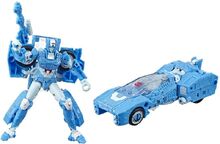 Chromia G1 War for Cybertron Siege Deluxe