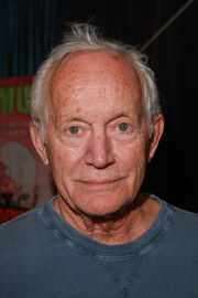 Lance Henriksen