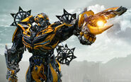 Bumblebee in transformers 4 age of extinction-wide (1)