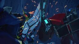 Optimus vs Dreadwing Triangulation