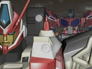 Optimus puhuu Overriden kanssa.