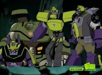 TFA Bulky and Constructicons