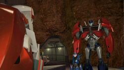 Scrapheap screenshot Ratchet, Arcee, Optimus