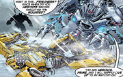 Dotm-bumblebee&soundwave-comic-titanmags-1